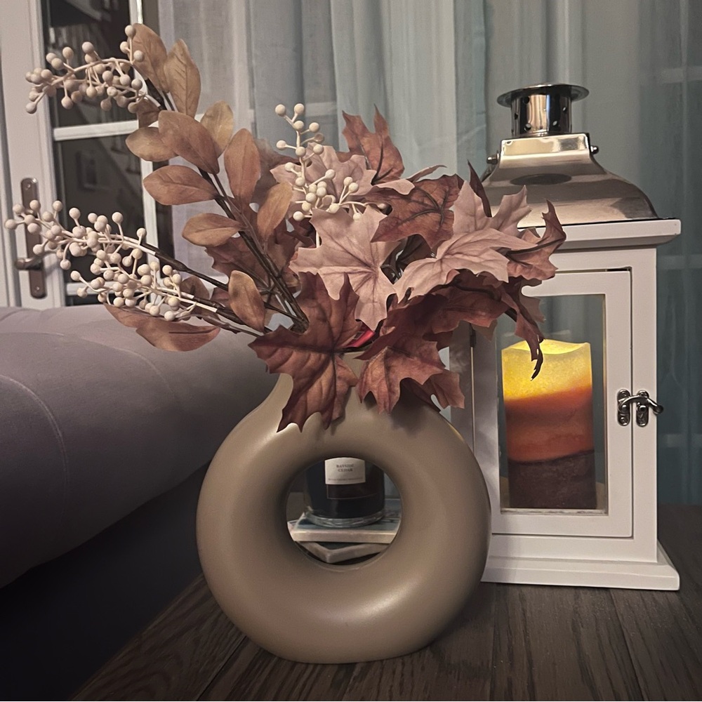 Decorative vase